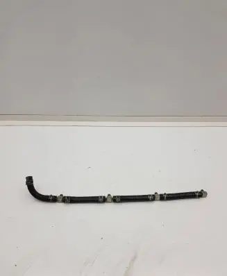 Mitsubishi L200 Fuel injector supply line/pipe 