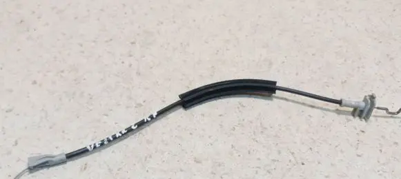 Front door cable line