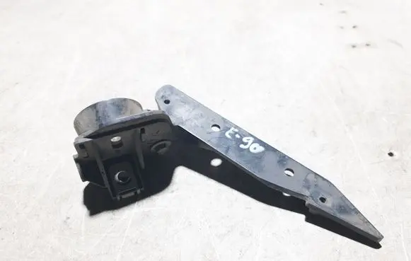 BMW 3 E90 E91 Headlight/headlamp mounting bracket 7058447