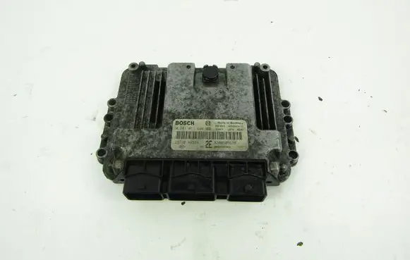 Nissan Primera Engine control unit/module ECU 23710AW324
