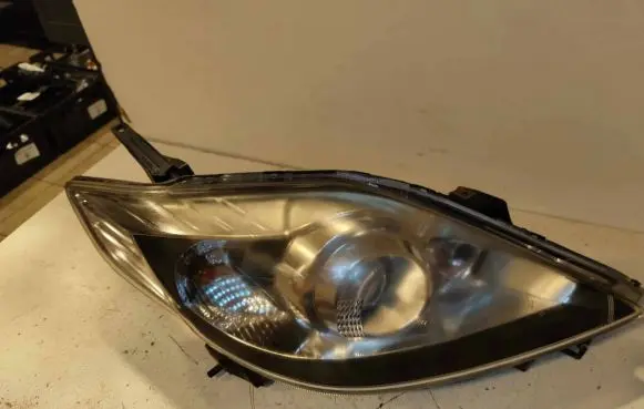 Mazda 5 Headlight/headlamp P7705R 00HR00DCP