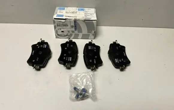 BMW X2 F39 Brake pads (front) 6874034 6860017