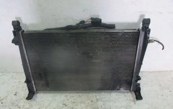 Opel Corsa D Coolant radiator