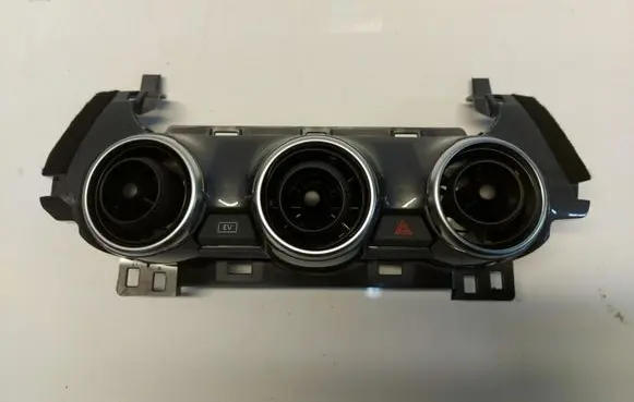Nissan Juke II F16 Dashboard side air vent grill/cover trim 682606PA0A