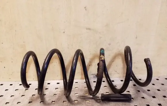 Honda CR-V Front coil spring