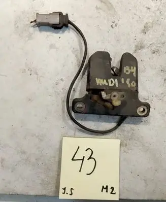 Audi 80 90 S2 B4 Tailgate/trunk/boot lock/catch/latch 8A5827505B