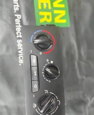 Peugeot 207 Climate control unit 6991004