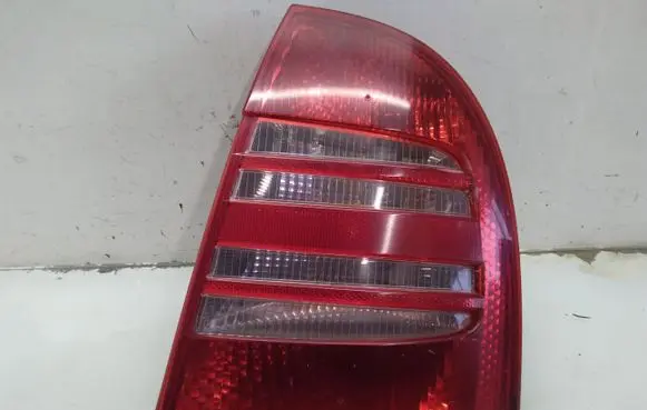 Skoda Superb B5 (3U) Rear/tail lights
