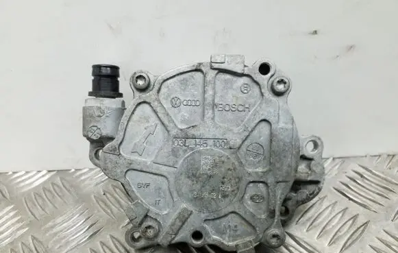 Vacuum pump