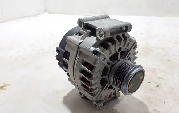 Audi A5 Generator/alternator 06R903023B