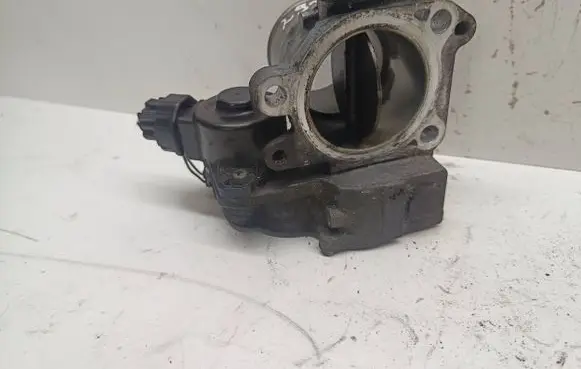 Toyota Corolla E120 E130 Throttle valve 8967221020 4K15