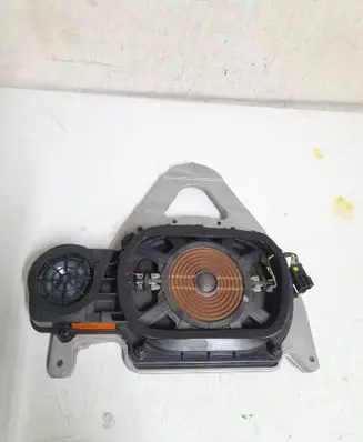Mercedes-Benz C W204 Subwoofer speaker A2048205002 30809B0031