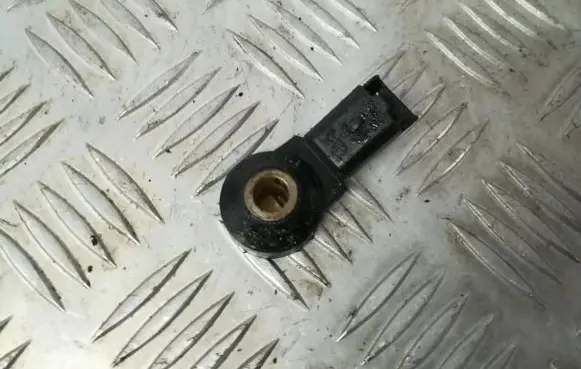 Citroen C3 Detonation knock sensor 0261231168 9645311480