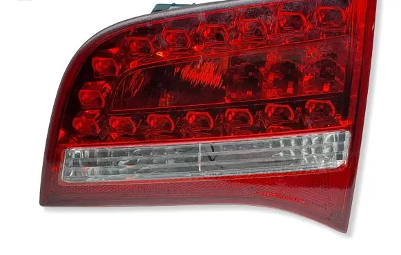 Audi A6 S6 C6 4F Tailgate rear/tail lights 89089938