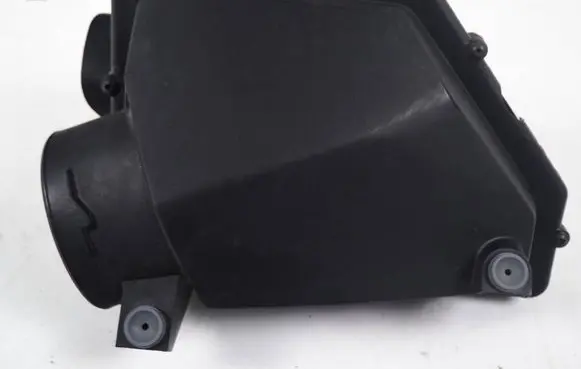 BMW X7 G07 Air filter box 8689754