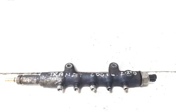 Ford Transit Fuel main line pipe