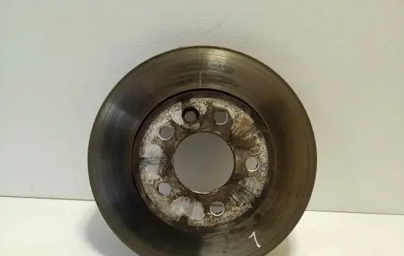 Volkswagen Amarok Front brake disc
