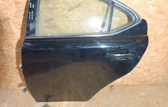 Lexus IS 220D-250-350 Rear door