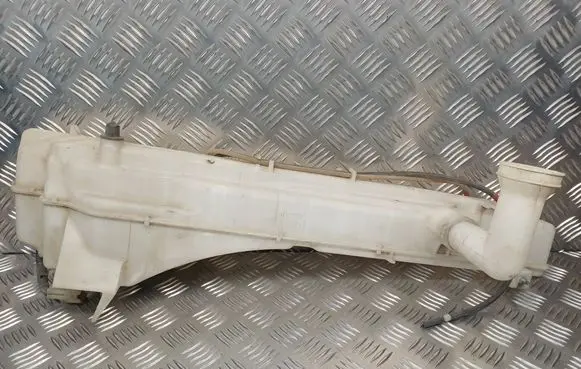 Suzuki Grand Vitara I Windshield washer fluid reservoir/tank 060851126 0602103620 0602101480