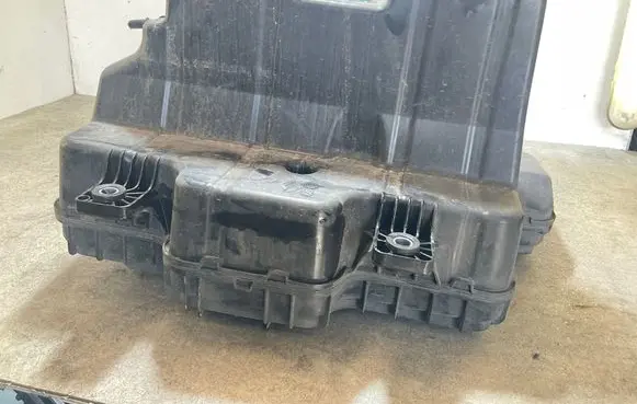 Renault Master III AdBlue liquid reservoir 4113201AA 17242428