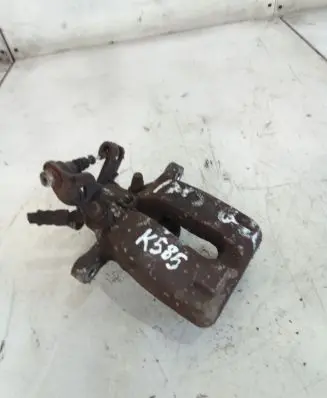 Opel Insignia A Rear brake caliper