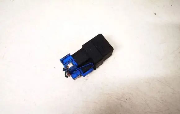 Nissan Terrano Other relay 252309f900 4ra940010-65