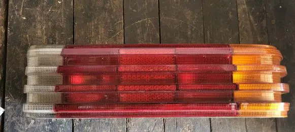 Mercedes-Benz S W116 Rear/tail lights 22059L 1168202964 22059015