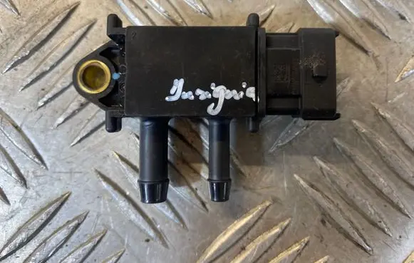 Opel Insignia A Exhaust gas pressure sensor 55599659 3355