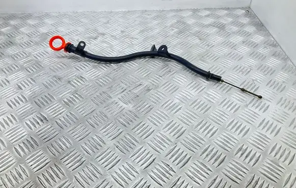 Volkswagen Tiguan Oil level dip stick 03L103634M 03L115611T
