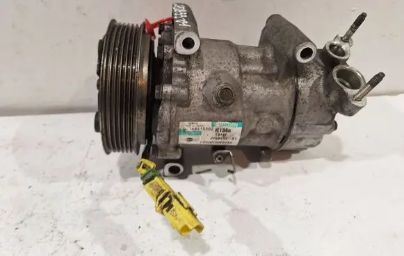 Renault Scenic II - Grand scenic II Air conditioning (A/C) compressor (pump) 8200600110