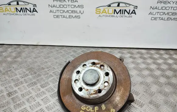 Volkswagen Golf VIII Rear wheel hub