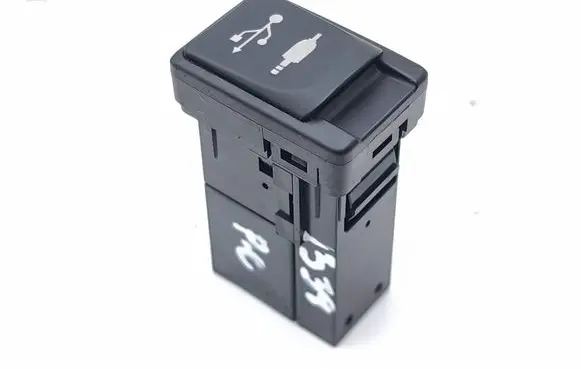 Subaru BRZ USB socket connector 86257CA000