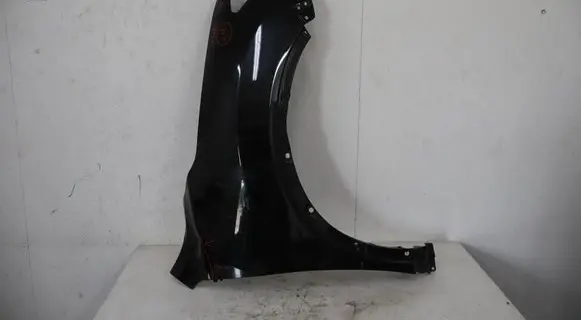 Nissan X-Trail T32 Fender