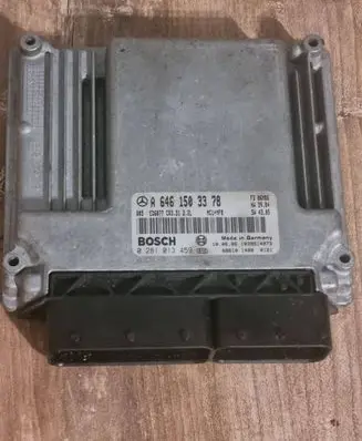 Mercedes-Benz Sprinter W906 Engine control unit/module A6461503378 0281013459 1039S14073