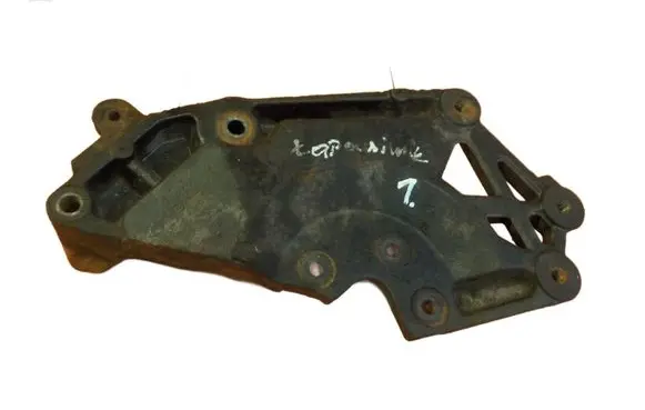 Seat Alhambra (Mk1) Engine mounting bracket 7M3199308