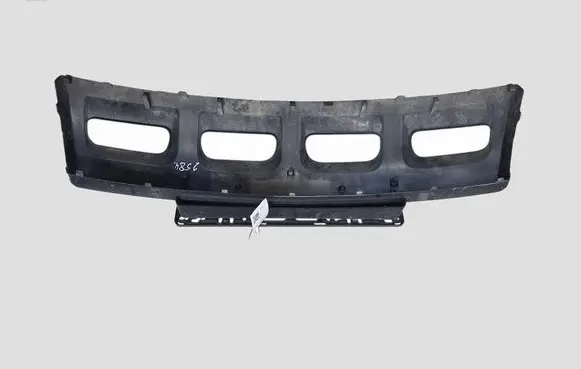 Hyundai Santa Fe Front bumper lower grill 865252B000