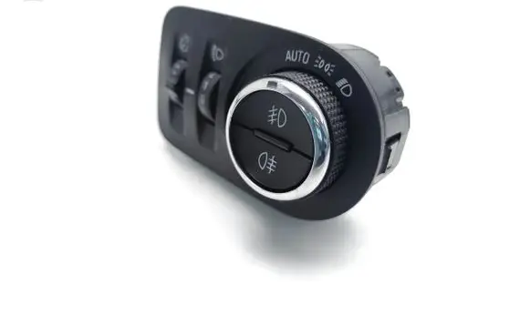 Opel Corsa F Light switch 39201661 17034784