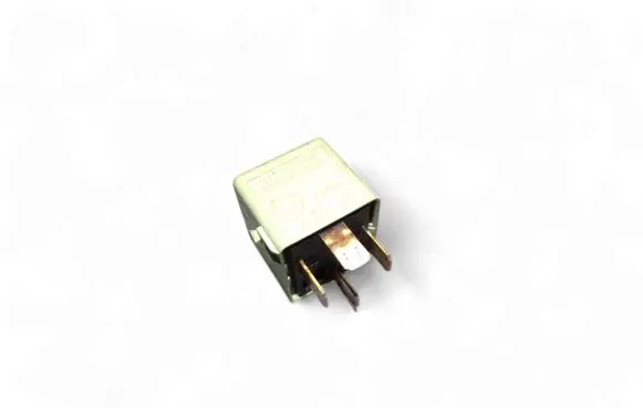 BMW 8 E31 Other relay 61368366600 8366600