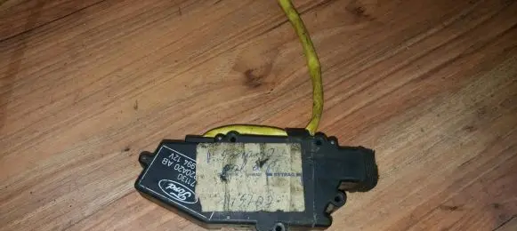 Ford Scorpio Central locking motor 