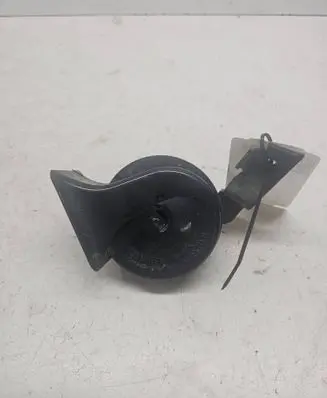Volkswagen Golf IV Horn signal 1J0951182B