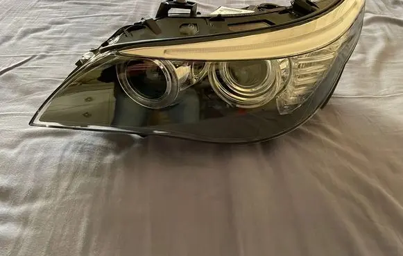 BMW 5 E60 E61 Headlight/headlamp A8717774008 7177740 1EL00945001