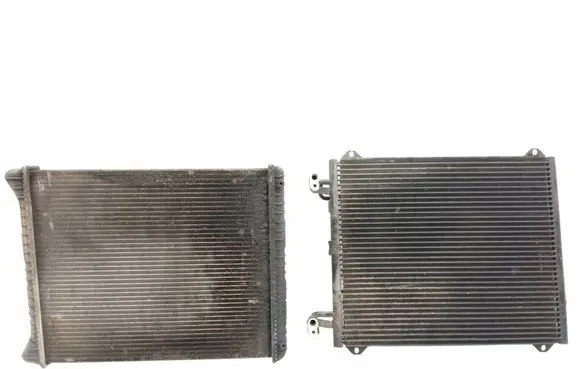 Audi A2 Coolant radiator 8Z0121251D