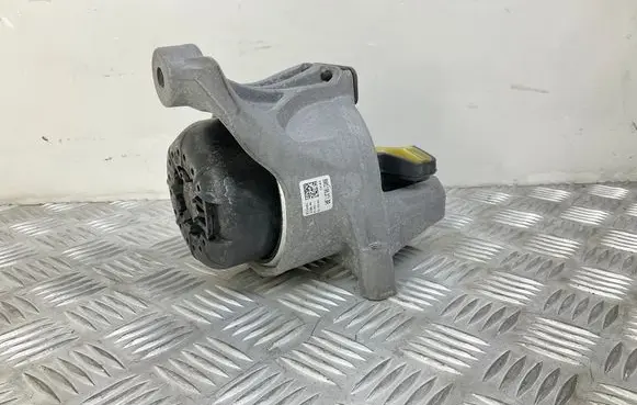 Audi A4 S4 B9 Engine mount bracket 8W0199371BR