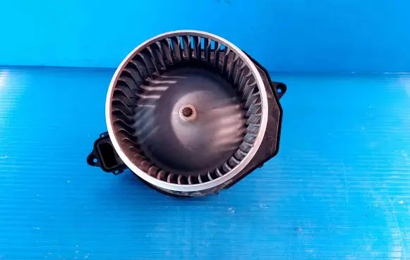 Peugeot Partner Heater fan/blower 5E2228200 062554
