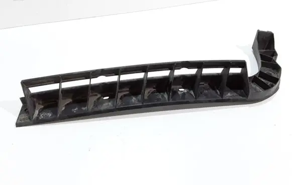 Skoda Superb B6 (3T) Front bumper mounting bracket