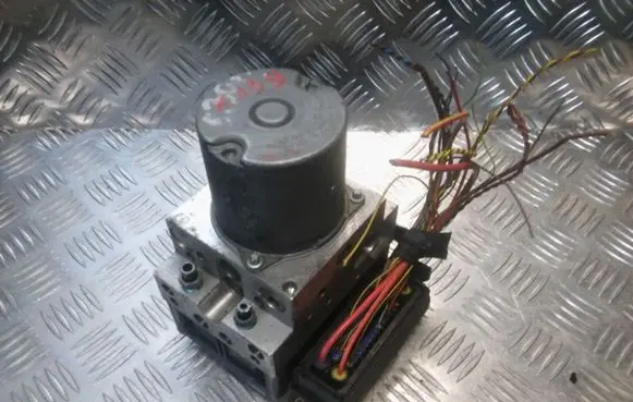 BMW 5 F10 F11 ABS Pump 0265250339