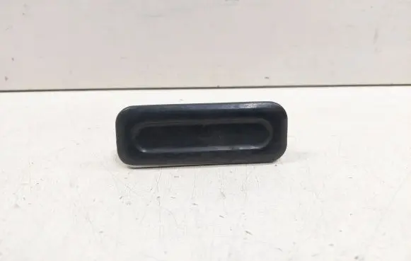 Citroen C5 Tailgate opening switch 