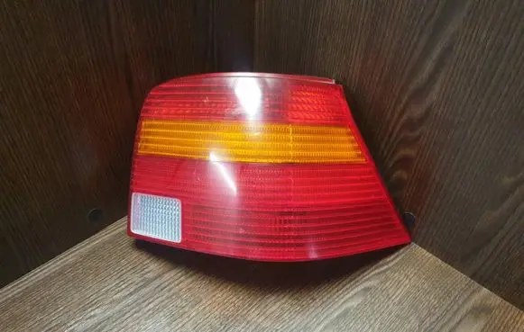 Volkswagen Golf IV Rear/tail lights 1J6945096Q