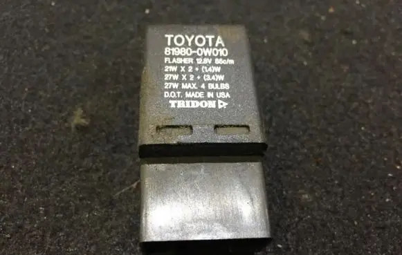 Toyota Corolla E110 Other relay 819800w010