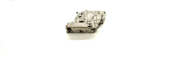 BMW 5 G30 G31 Front door lock 7477688 51217477688
